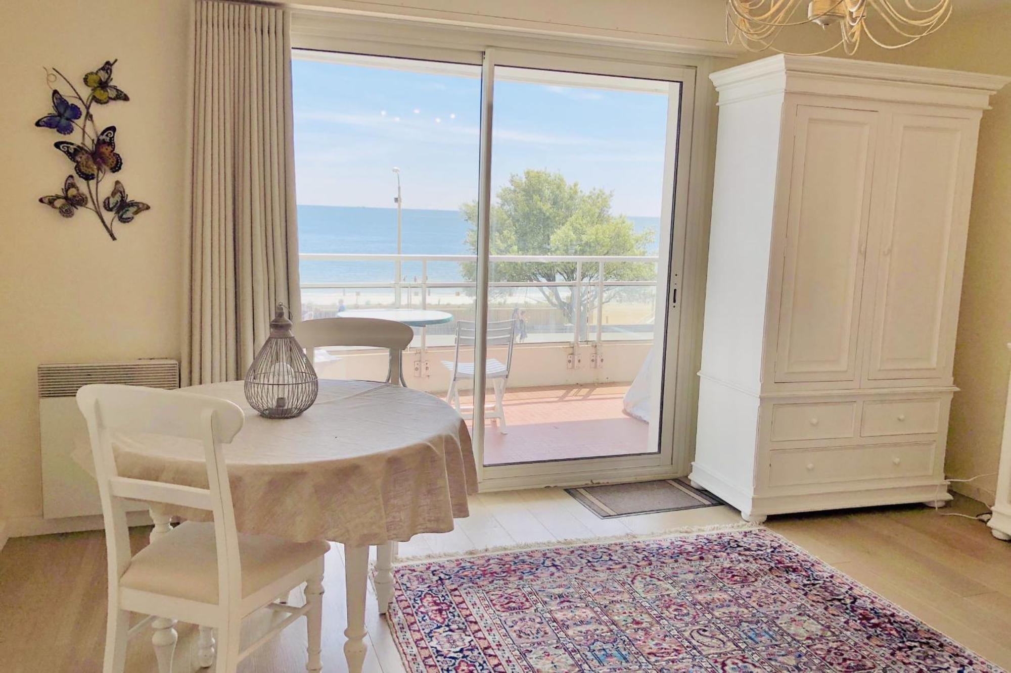 And Terrace Sea View In Apartment La Baule-Escoublac