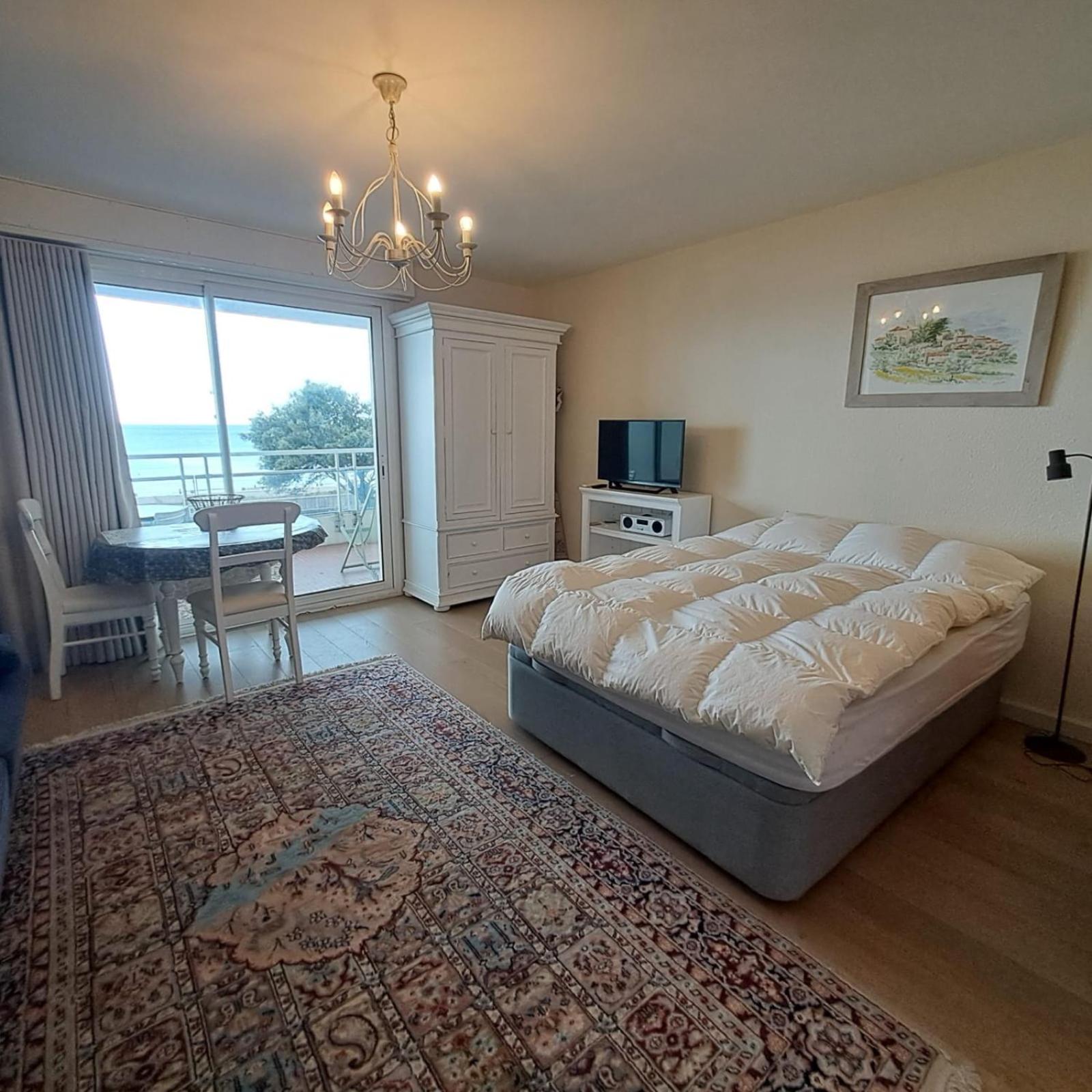 And Terrace Sea View In *
